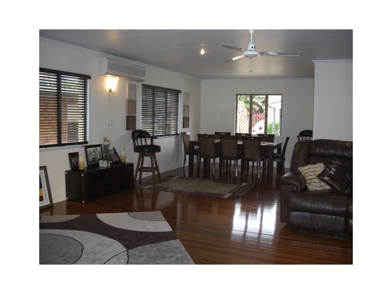 43 Davey Street, Glenella QLD 4740