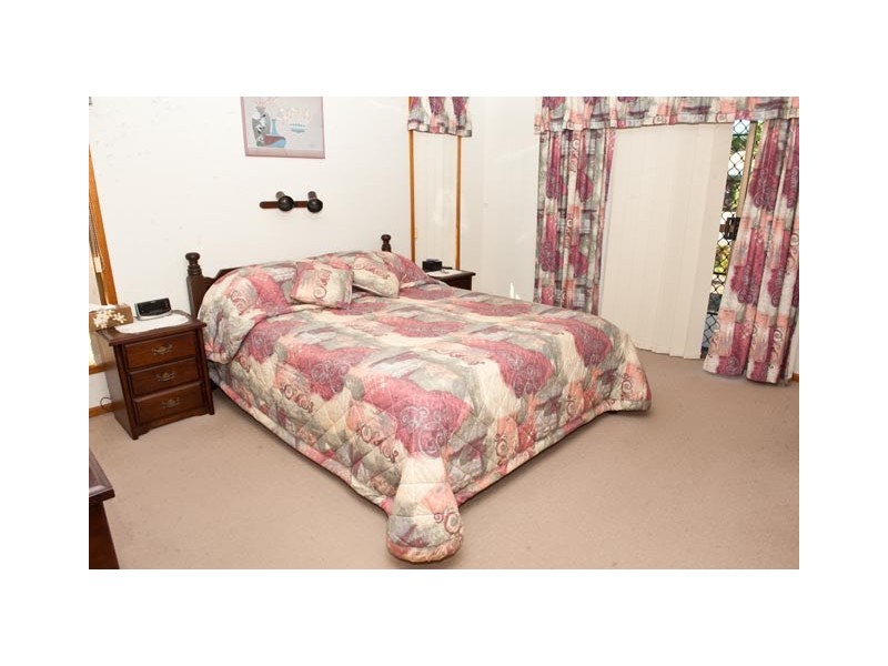 32 Marlborough St, Ooralea QLD 4740