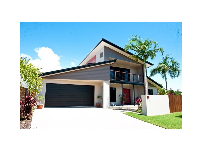 18 Corella Way, Blacks Beach QLD 4740