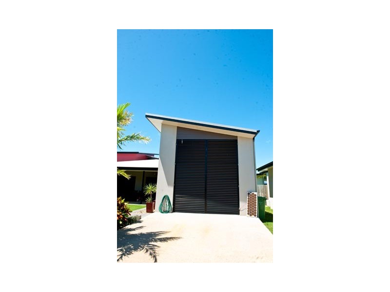 18 Corella Way, Blacks Beach QLD 4740