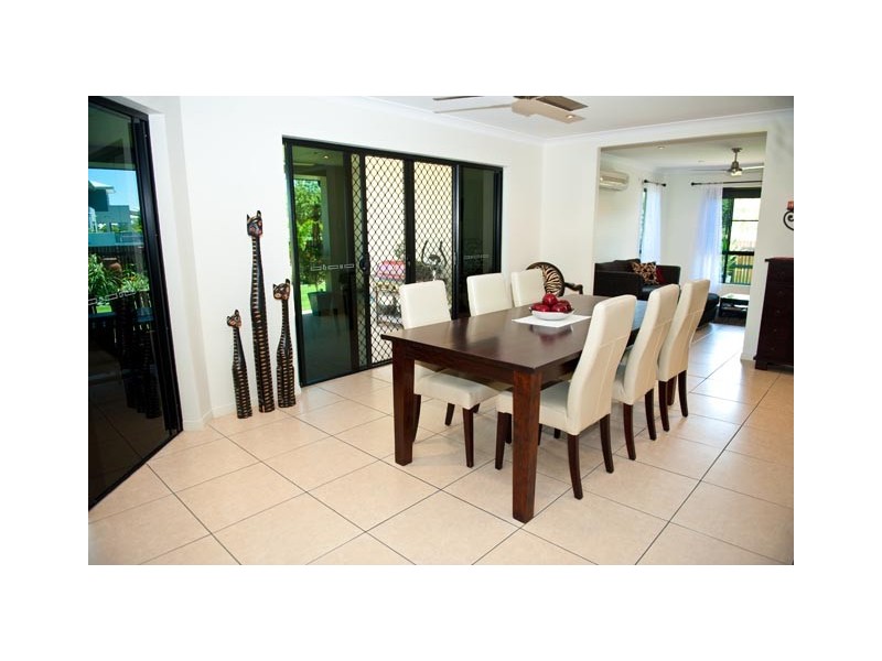 18 Corella Way, Blacks Beach QLD 4740