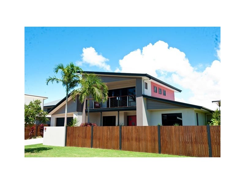 18 Corella Way, Blacks Beach QLD 4740