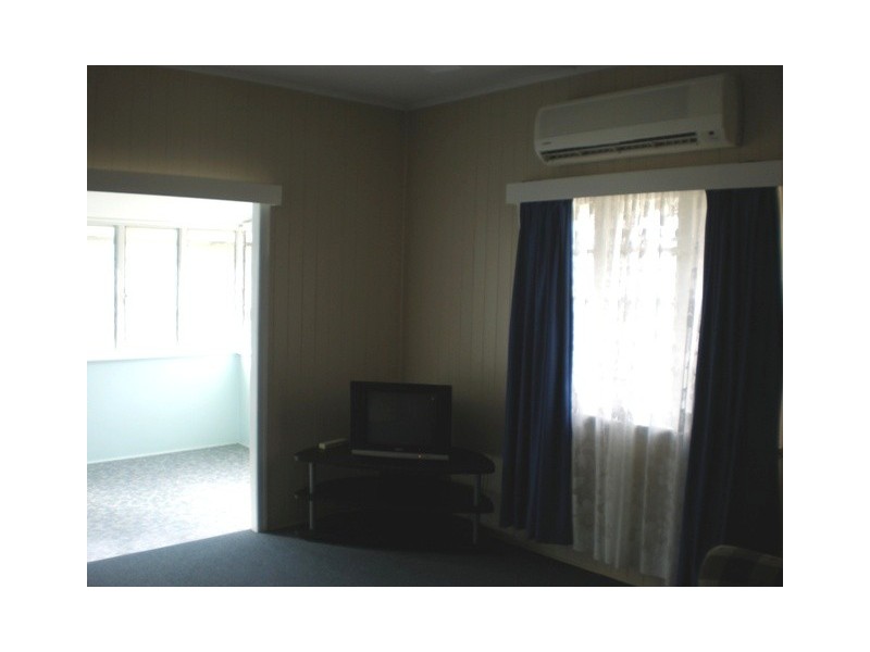 7 Dunn Street, West Mackay QLD 4740