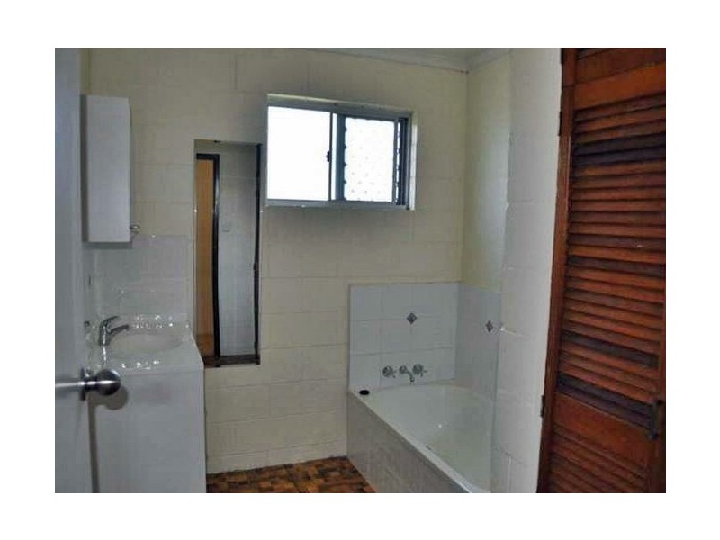 25 Kennys Road, Marian QLD 4753
