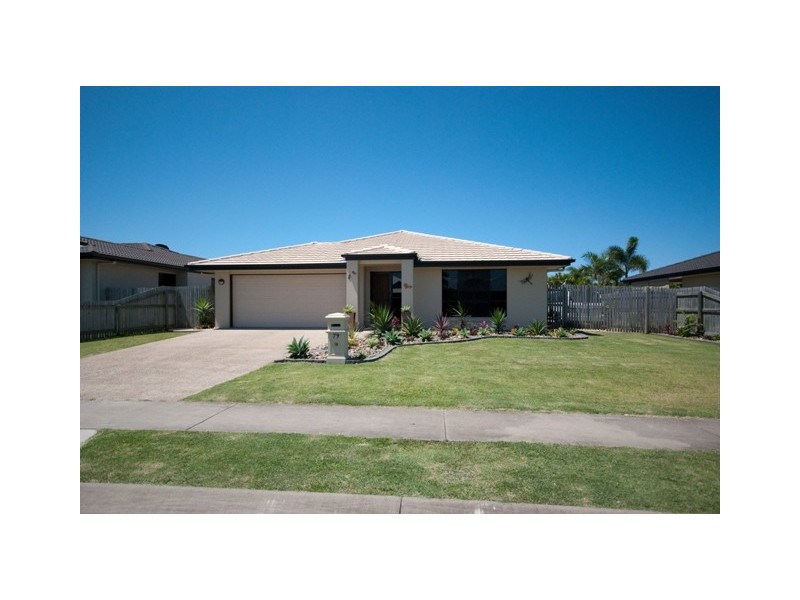 79 Wheeler Drive, Glenella QLD 4740