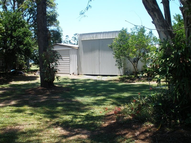 20 Walsh Avenue, Seaforth QLD 4741