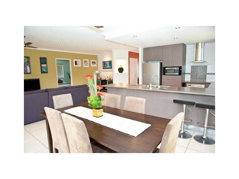 34 Monash Way, Ooralea QLD 4740
