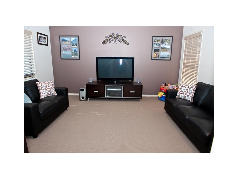 34 Monash Way, Ooralea QLD 4740