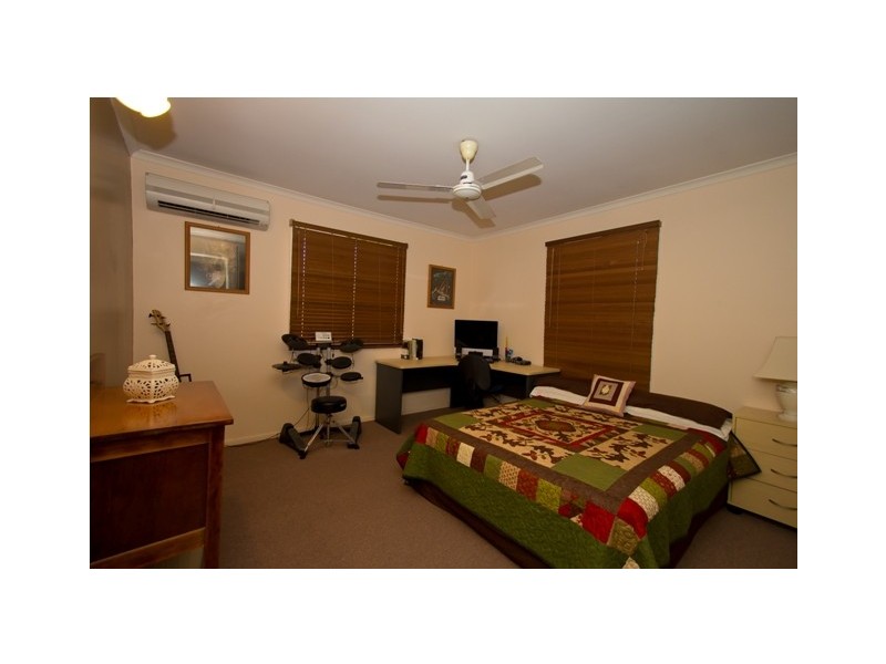 91 Broomdykes Drive, Beaconsfield QLD 4740