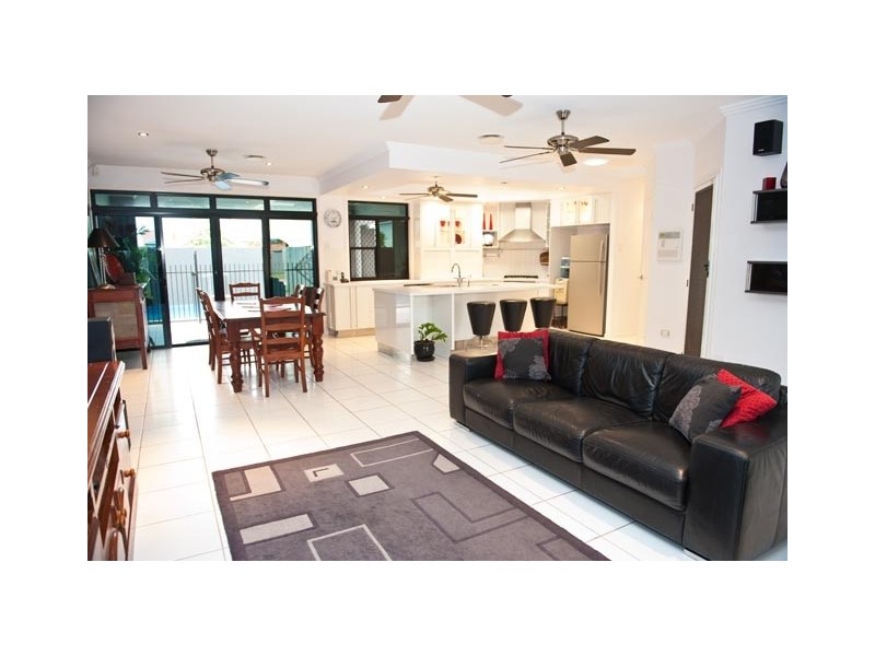 22 Culloden Place, Beaconsfield QLD 4740