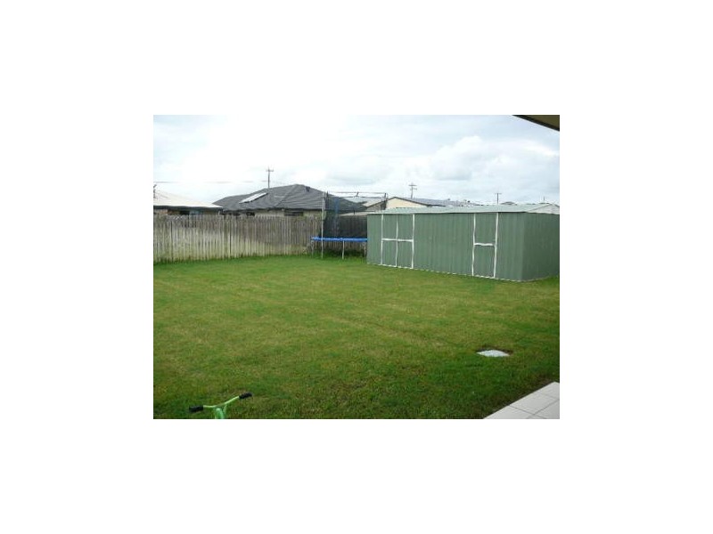 3 Hansen  Crt, Marian QLD 4753