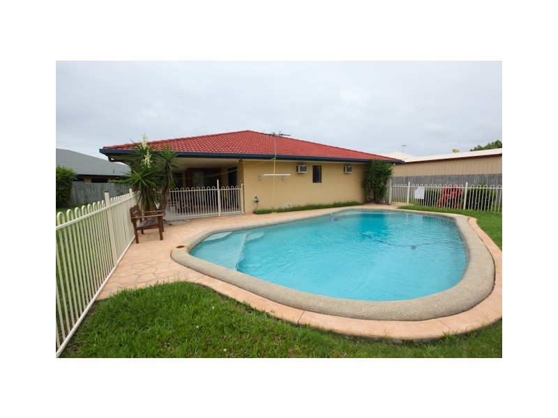 19 Raleigh Street, Ooralea QLD 4740