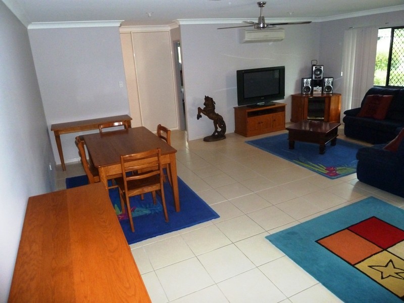 2 Shellcove Court, Blacks Beach QLD 4740