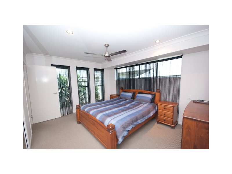 51 Gingham Street, Glenella QLD 4740