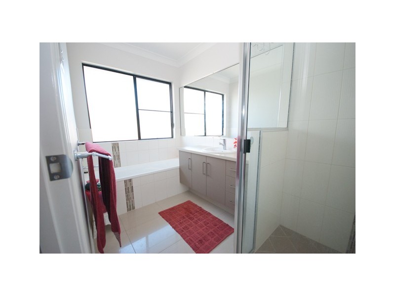 51 Gingham Street, Glenella QLD 4740