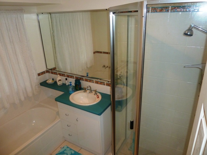 8 Marine Parade, Bucasia QLD 4750