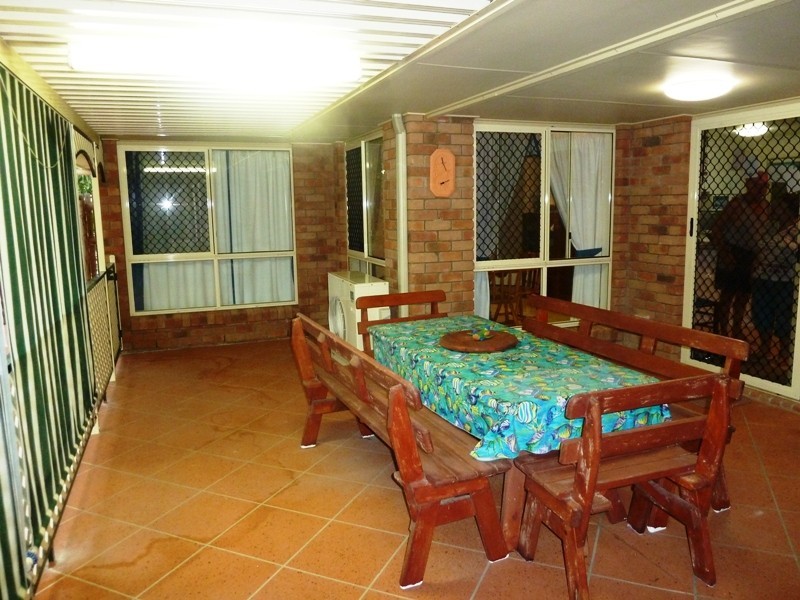 8 Marine Parade, Bucasia QLD 4750