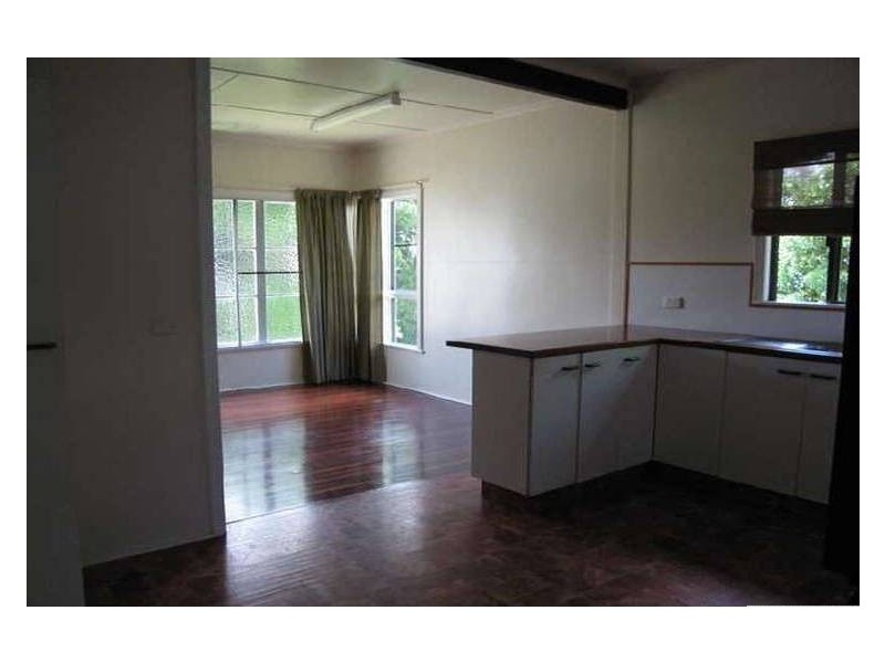 11 Stockbridge St., West Mackay QLD 4740