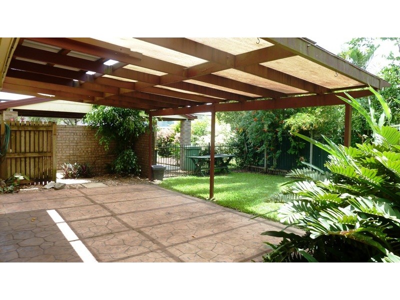 3 Telina Drive, Beaconsfield QLD 4740