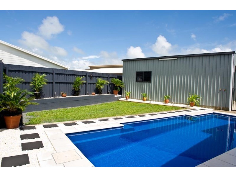 9 Kew Court, Glenella QLD 4740