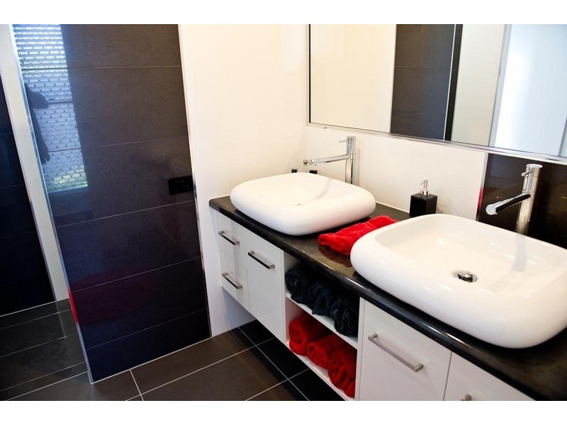 9 Kew Court, Glenella QLD 4740