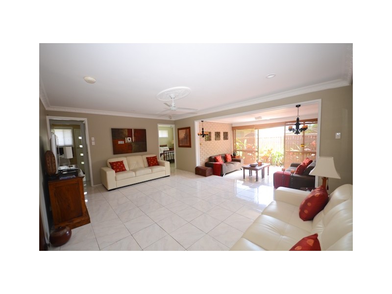 Unit 2 / 51 Mackenzie Street, West Mackay QLD 4740