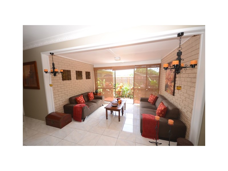 Unit 2 / 51 Mackenzie Street, West Mackay QLD 4740