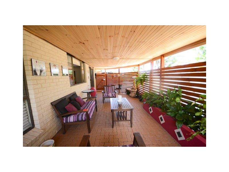 Unit 2 / 51 Mackenzie Street, West Mackay QLD 4740