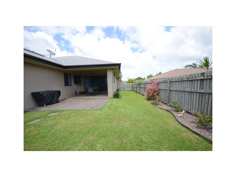 9 Tribute Court, Glenella QLD 4740