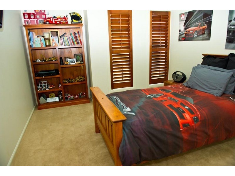 11 Chantilly Court, Glenella QLD 4740