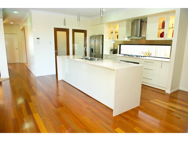 11 Chantilly Court, Glenella QLD 4740