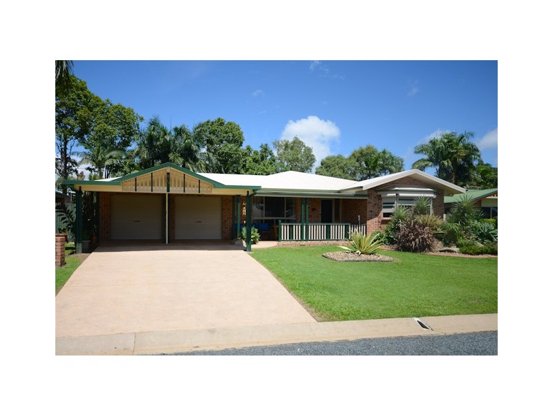 10 Bradman Drive, Glenella QLD 4740