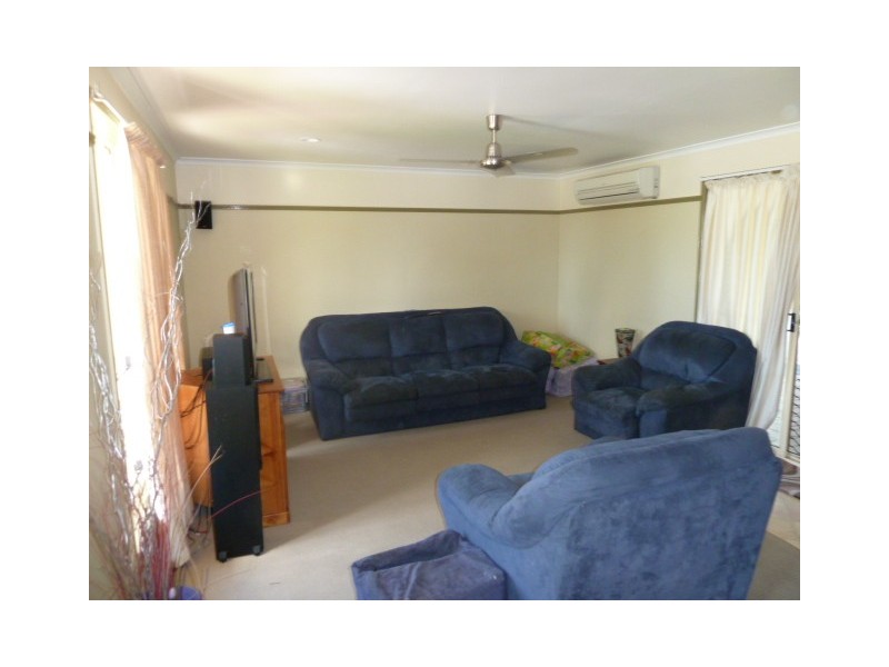 2 Marshall Avenue, Andergrove QLD 4740