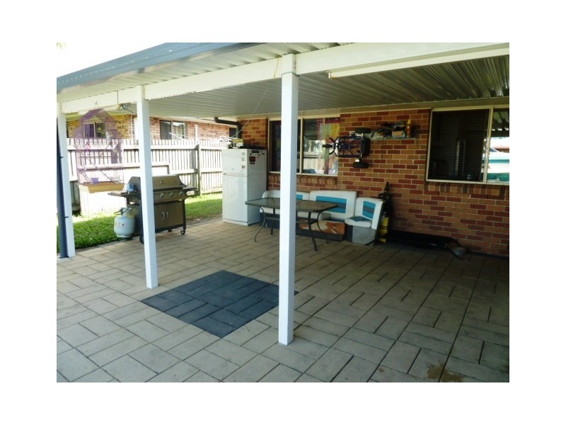 2 Marshall Avenue, Andergrove QLD 4740