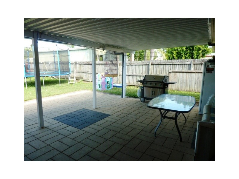 2 Marshall Avenue, Andergrove QLD 4740