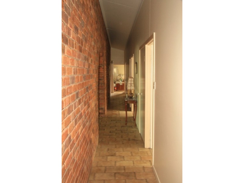 4 Karl Langer Crescent, Mount Pleasant QLD 4740