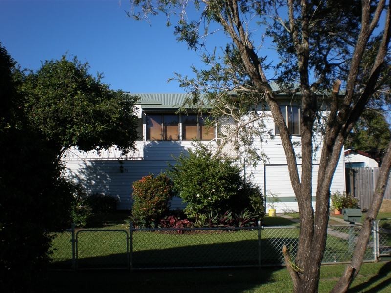 51 Pratt Street, South Mackay QLD 4740