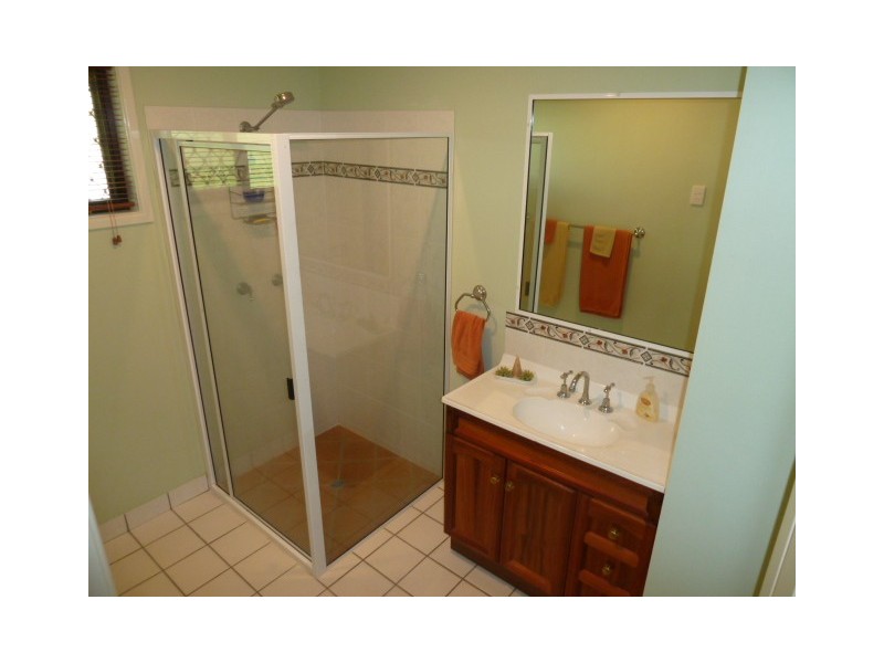 112 BROOMDYKES DRIVE, Beaconsfield QLD 4740