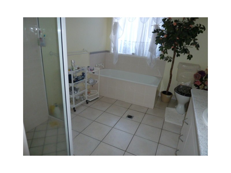 1 Dalton Street, Walkerston QLD 4751