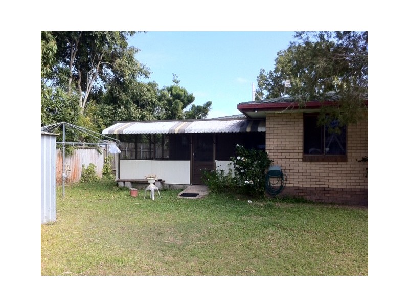 31 Downing Street, Ooralea QLD 4740
