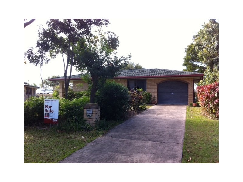 31 Downing Street, Ooralea QLD 4740