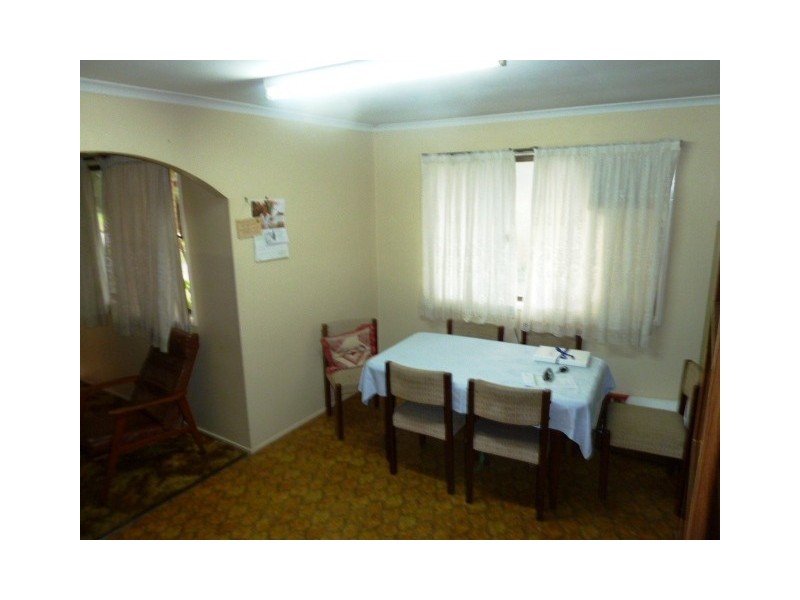 31 Downing Street, Ooralea QLD 4740