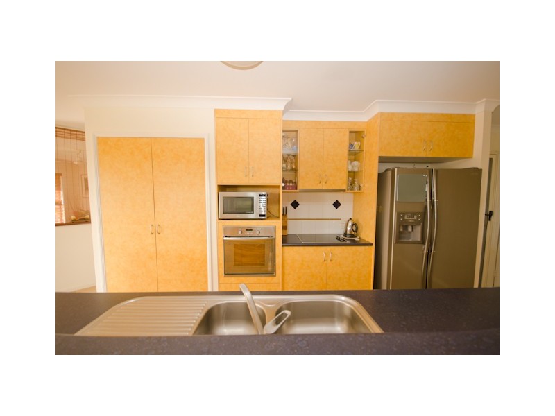 52 Emperor Drive, Andergrove QLD 4740