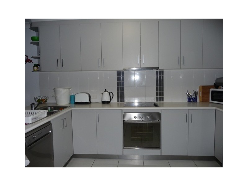 1 Mooney Court, Marian QLD 4753