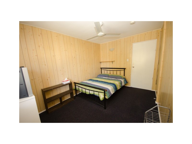 33 Maguire Street, Andergrove QLD 4740