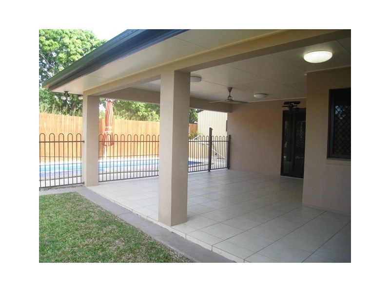 13 Foundation Street, Glenella QLD 4740