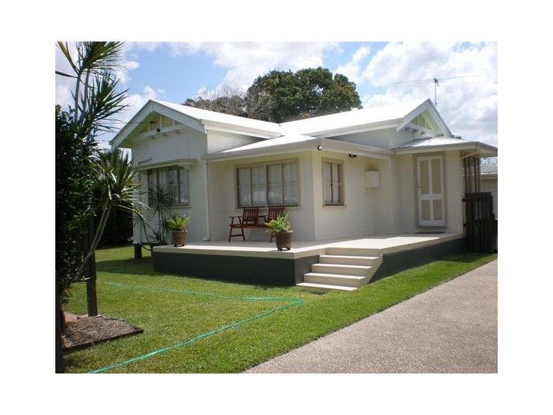 36 Holland Street, West Mackay QLD 4740
