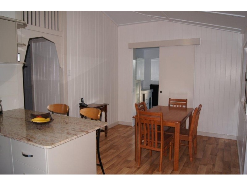 36 Holland Street, West Mackay QLD 4740