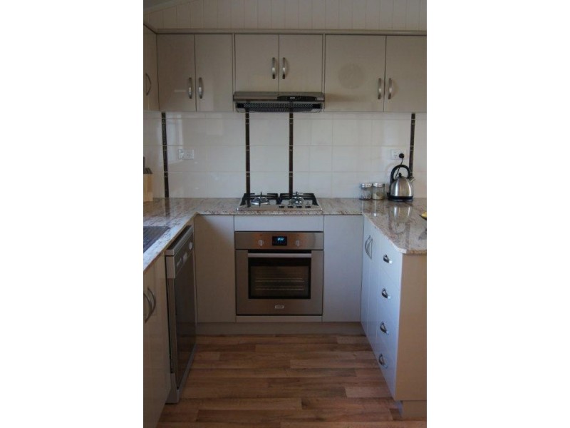 36 Holland Street, West Mackay QLD 4740