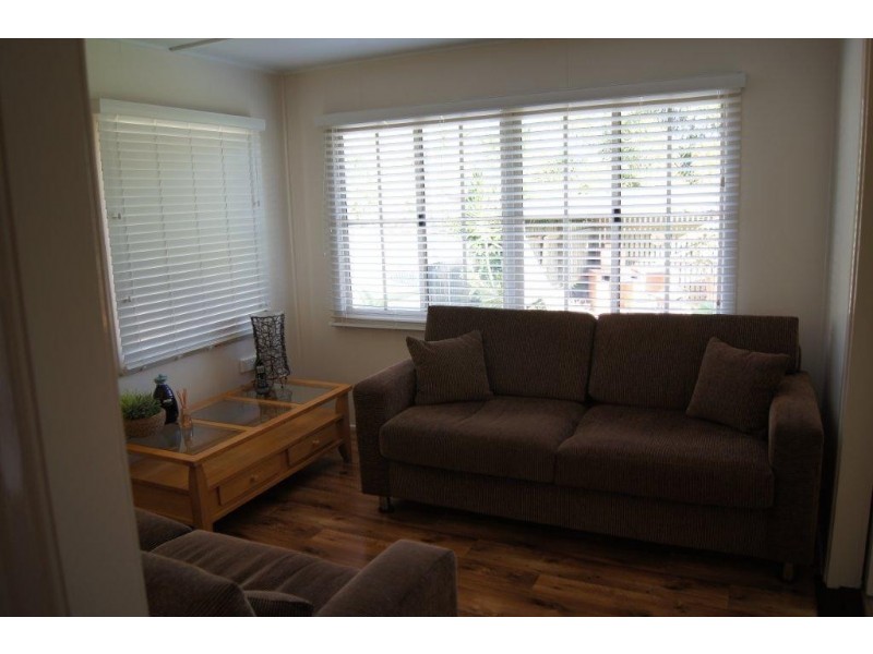 36 Holland Street, West Mackay QLD 4740